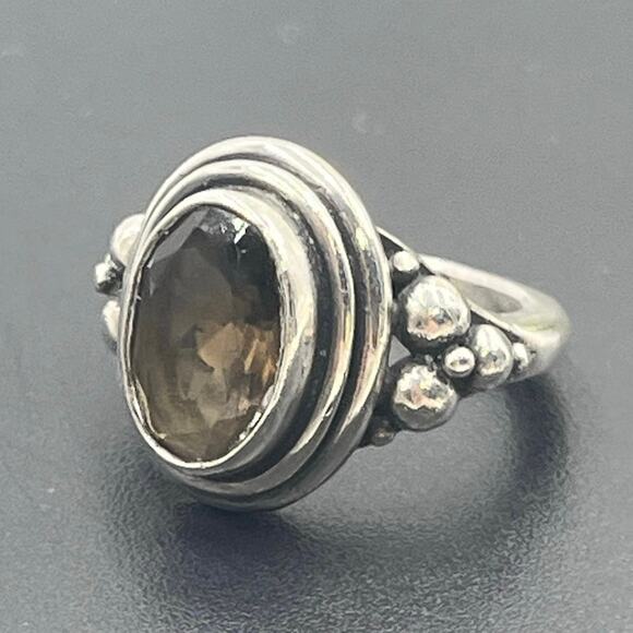 Sterling Silver Artisan Oval Shaped Bezel Set Smoky Quartz Stone Ring Sz 7.75 - Picture 1 of 8